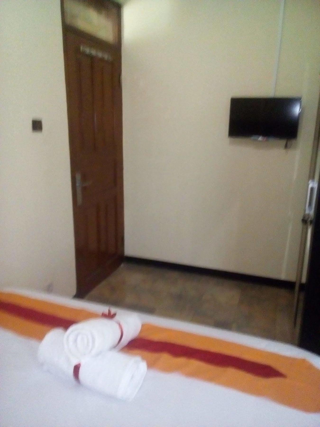 Wisma tamu Simply Homy Pasteur